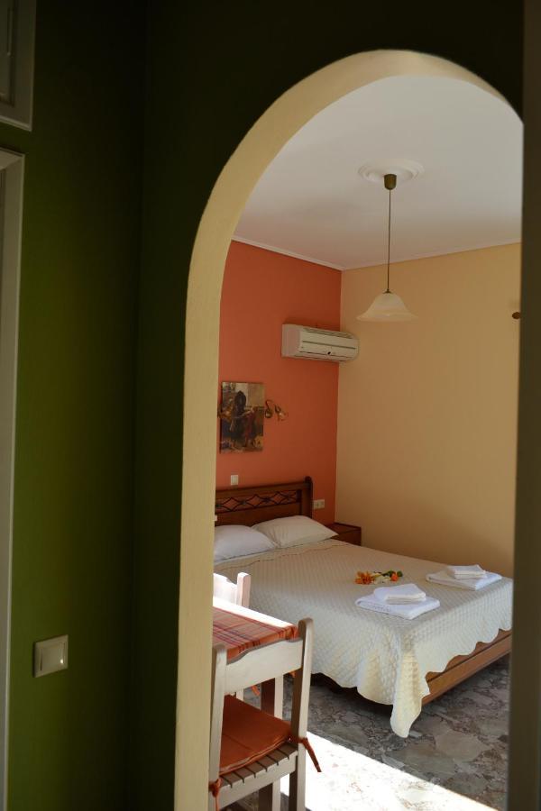 Stamoulis Apartments Айя-Евфимия Экстерьер фото