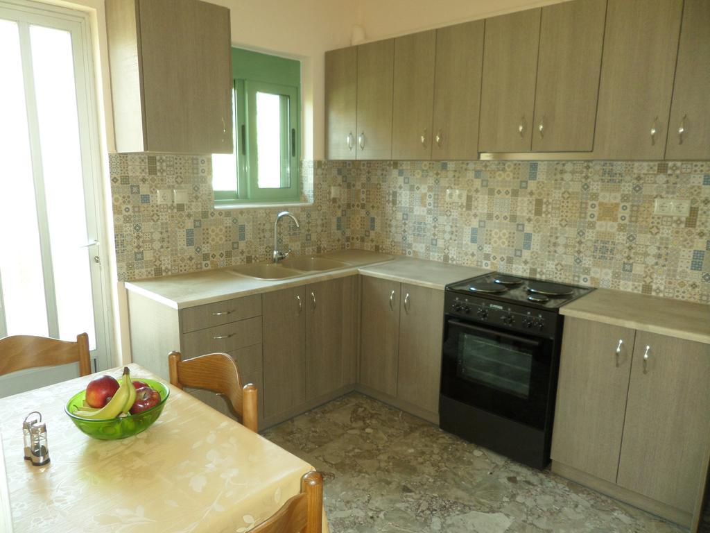 Stamoulis Apartments Айя-Евфимия Экстерьер фото