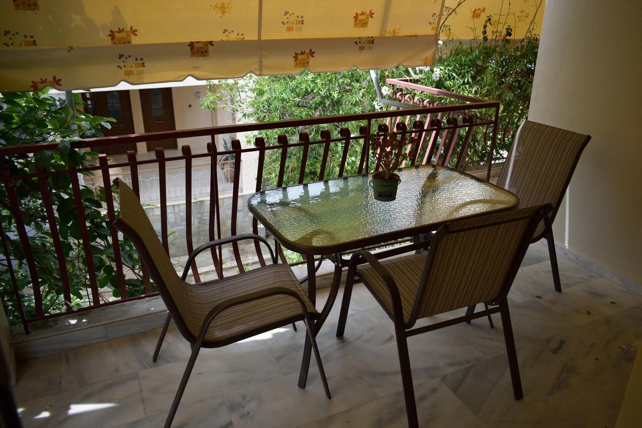 Stamoulis Apartments Айя-Евфимия Экстерьер фото